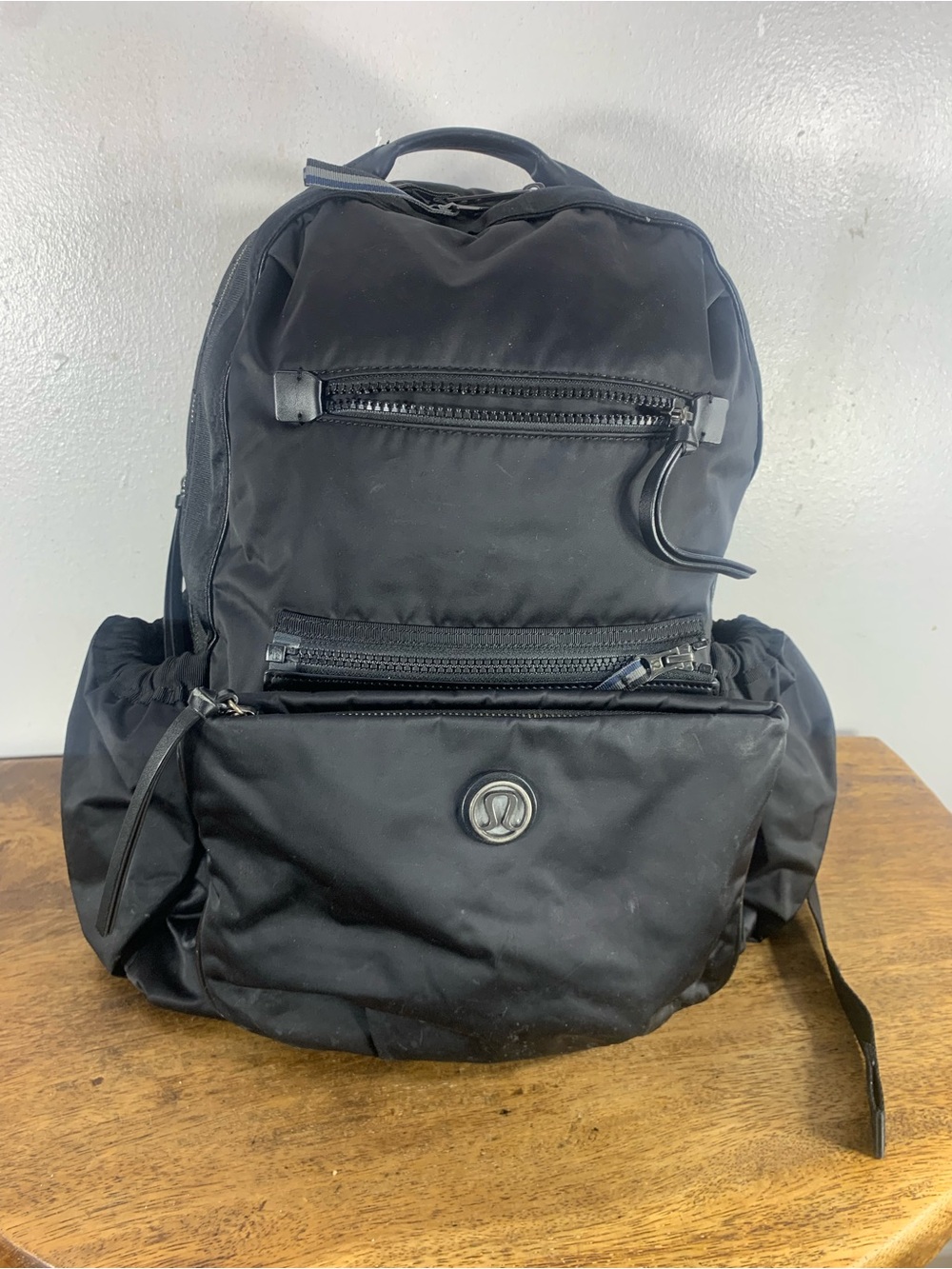 Lululemon backpack - Picture 2 of 11